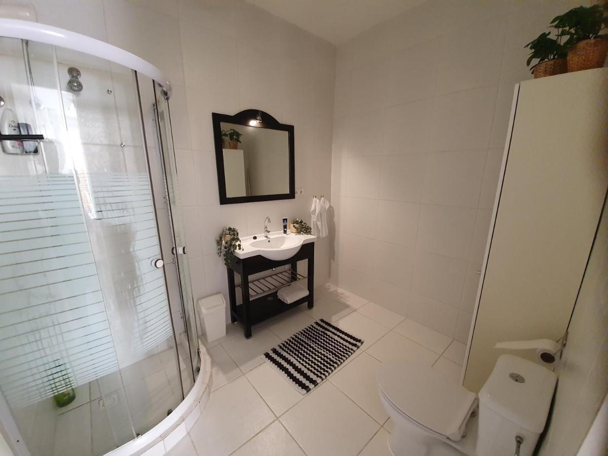 A2 Apartment Budget At Jan Thiel Curacao Esterno foto