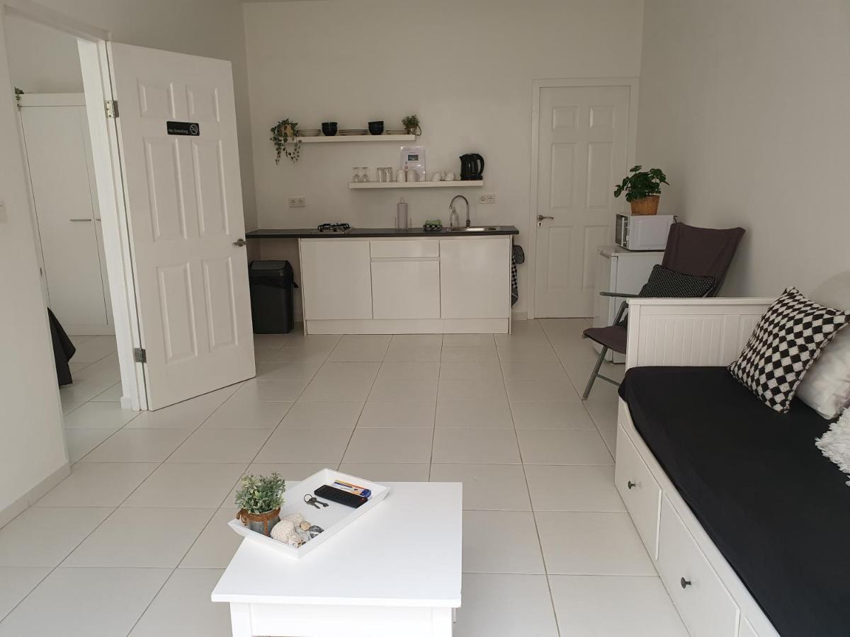 A2 Apartment Budget At Jan Thiel Curacao Esterno foto